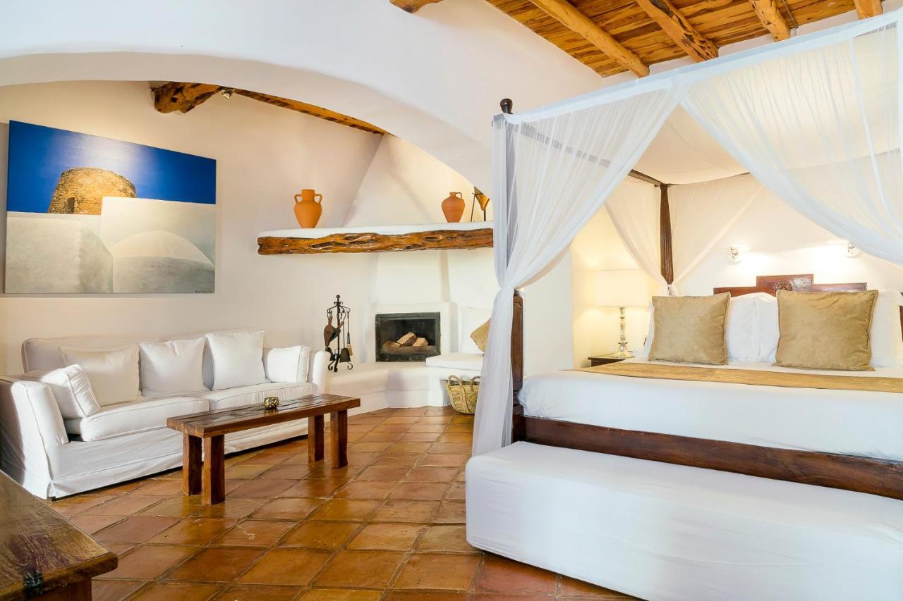 Agroturismo Atzaro Santa Eularia des Riu Eksteriør bilde