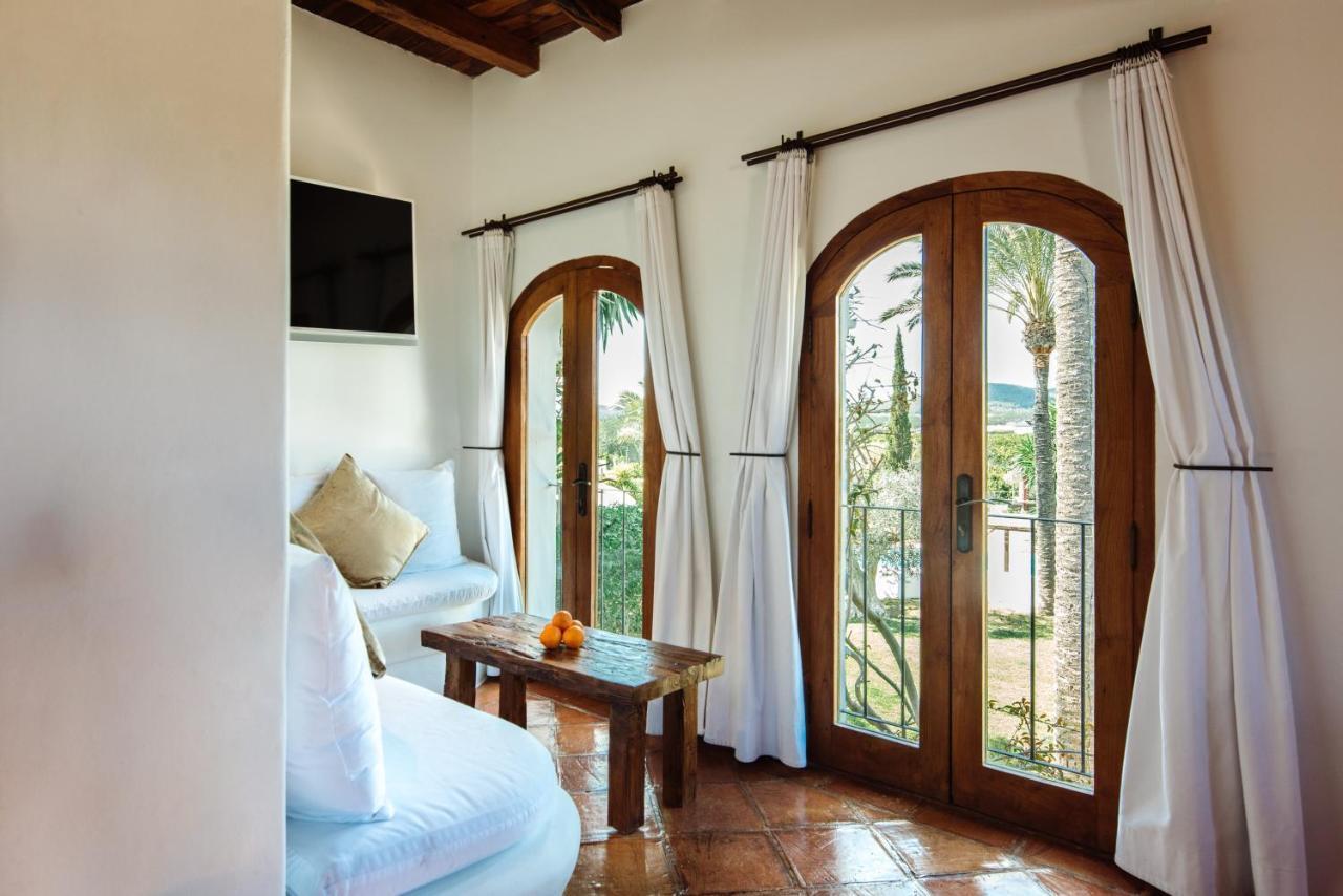 Agroturismo Atzaro Santa Eularia des Riu Eksteriør bilde
